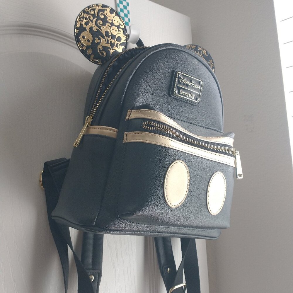 Mickey Mouse Main Attraction Loungefly Mini Backpack Pirates of the Caribbean